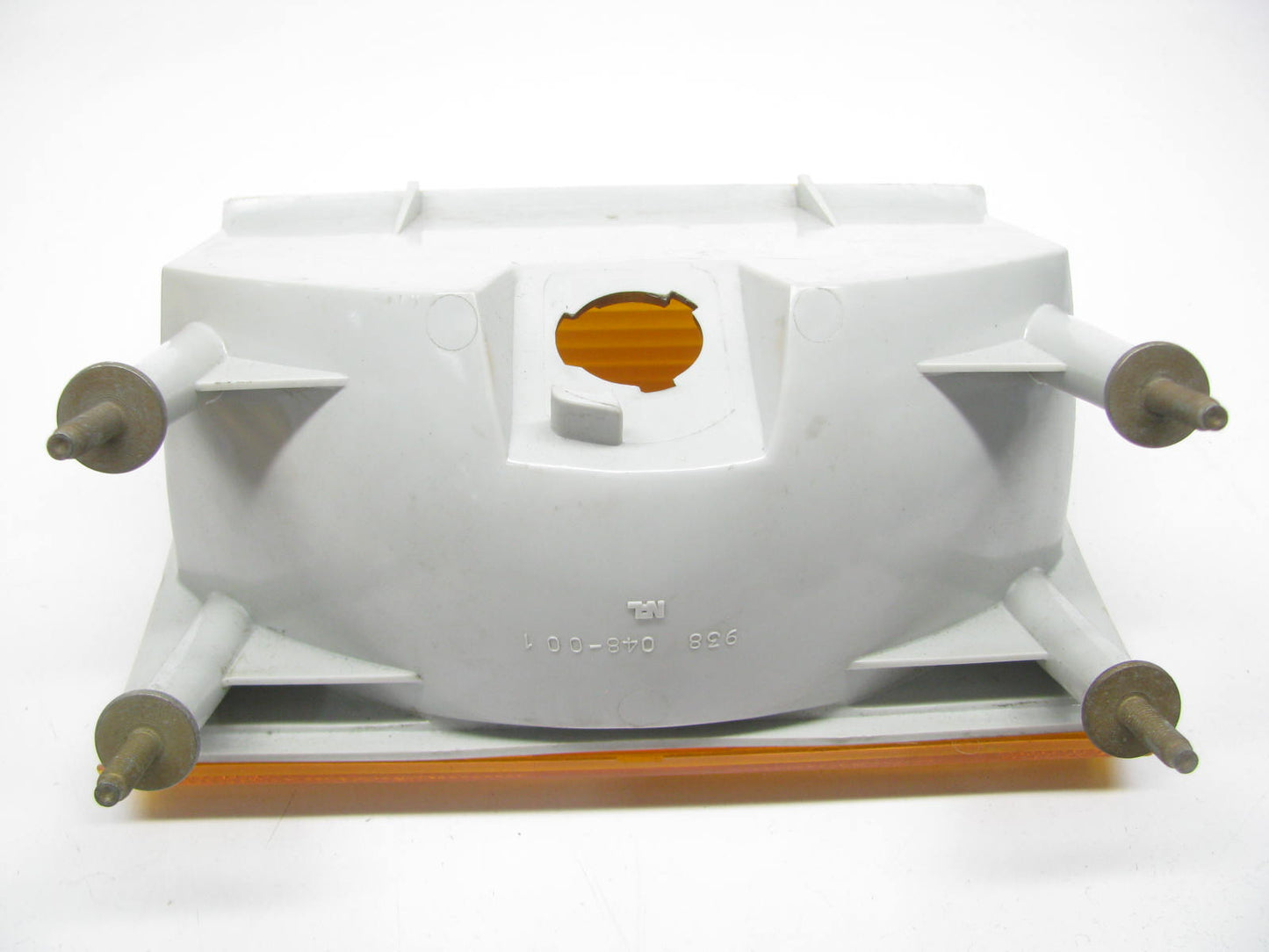 NEW OUT OF BOX - 938-048-001 Side Marker Light For Volvo E7 Heavy Duty Trucks