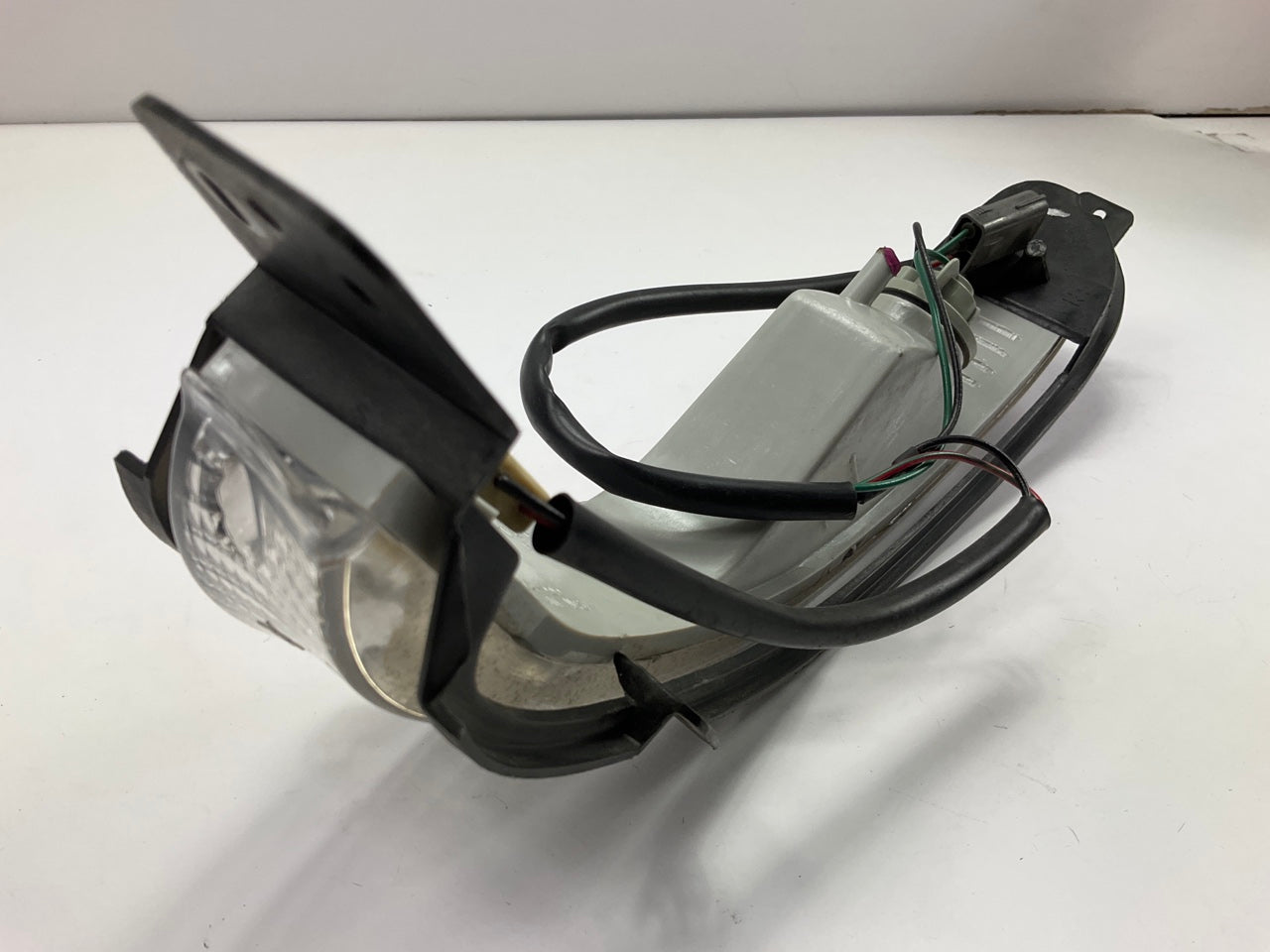 MISSING TUBE 1993-97 Ford Probe GT Passenger Right Side Corner Marker Lamp Light