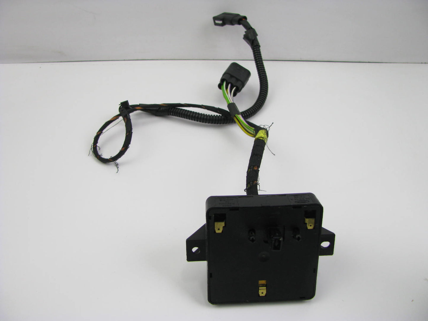 NEW - OUT OF BOX 93BG-14A701-CB Driver Power Seat Switch 1995 Contour & Mystique