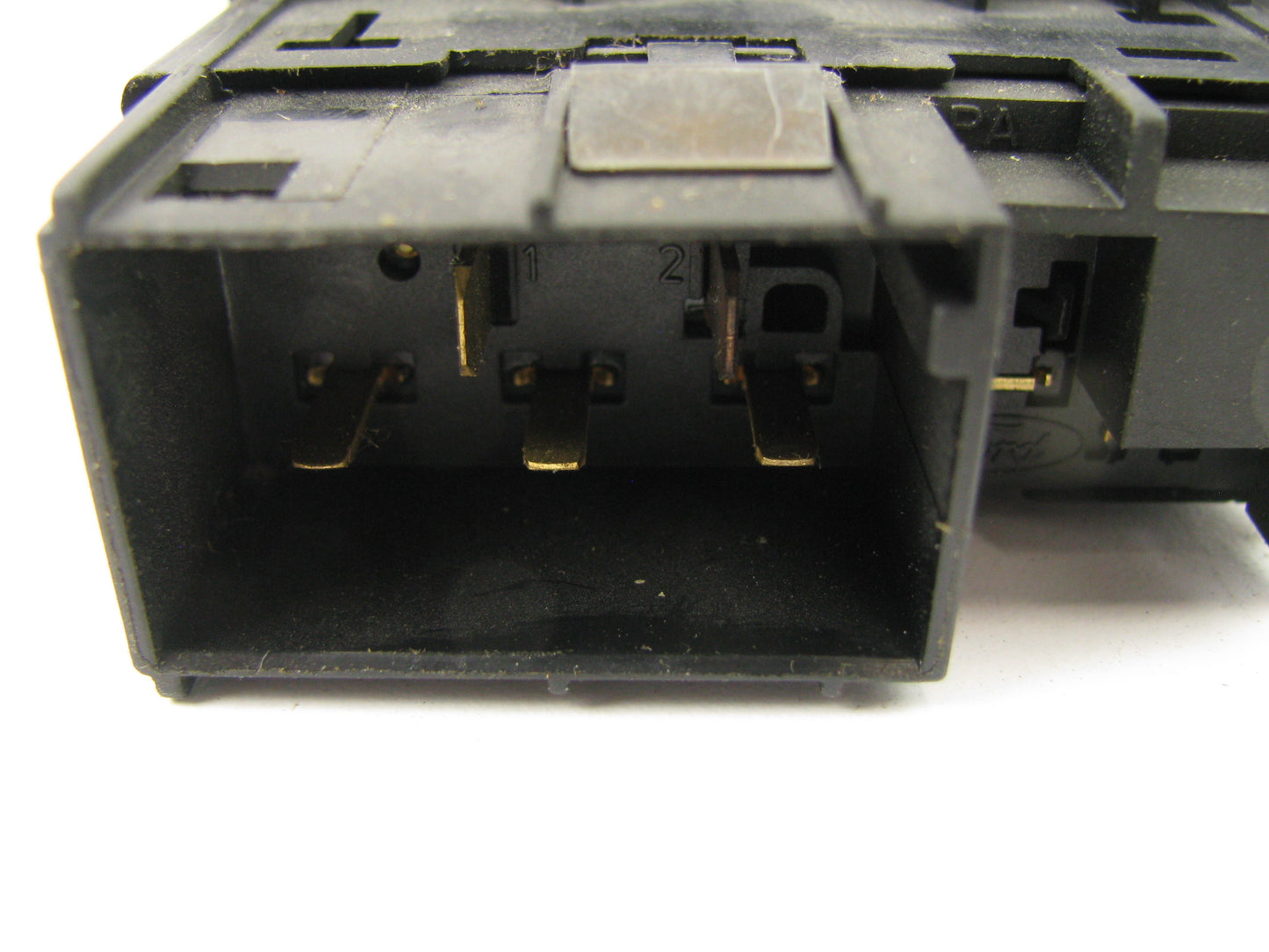 NEW - OUT OF BOX - OEM FORD 93BG-18C621-BA Rear Defrost Switch
