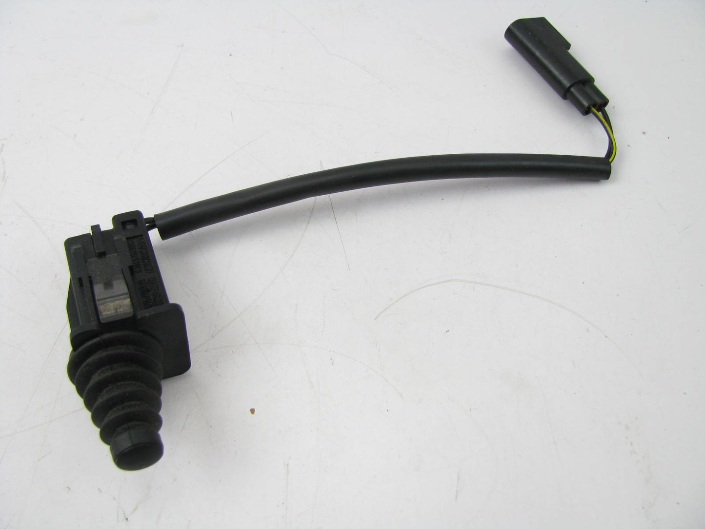 NEW - OUT OF BOX FORD 93BG-19L538-CB Anti-Theft Alarm Hood Ajar Switch