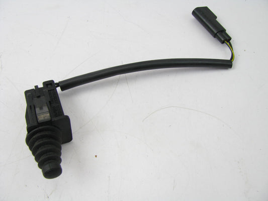 NEW - OUT OF BOX FORD 93BG-19L538-CB Anti-Theft Alarm Hood Ajar Switch