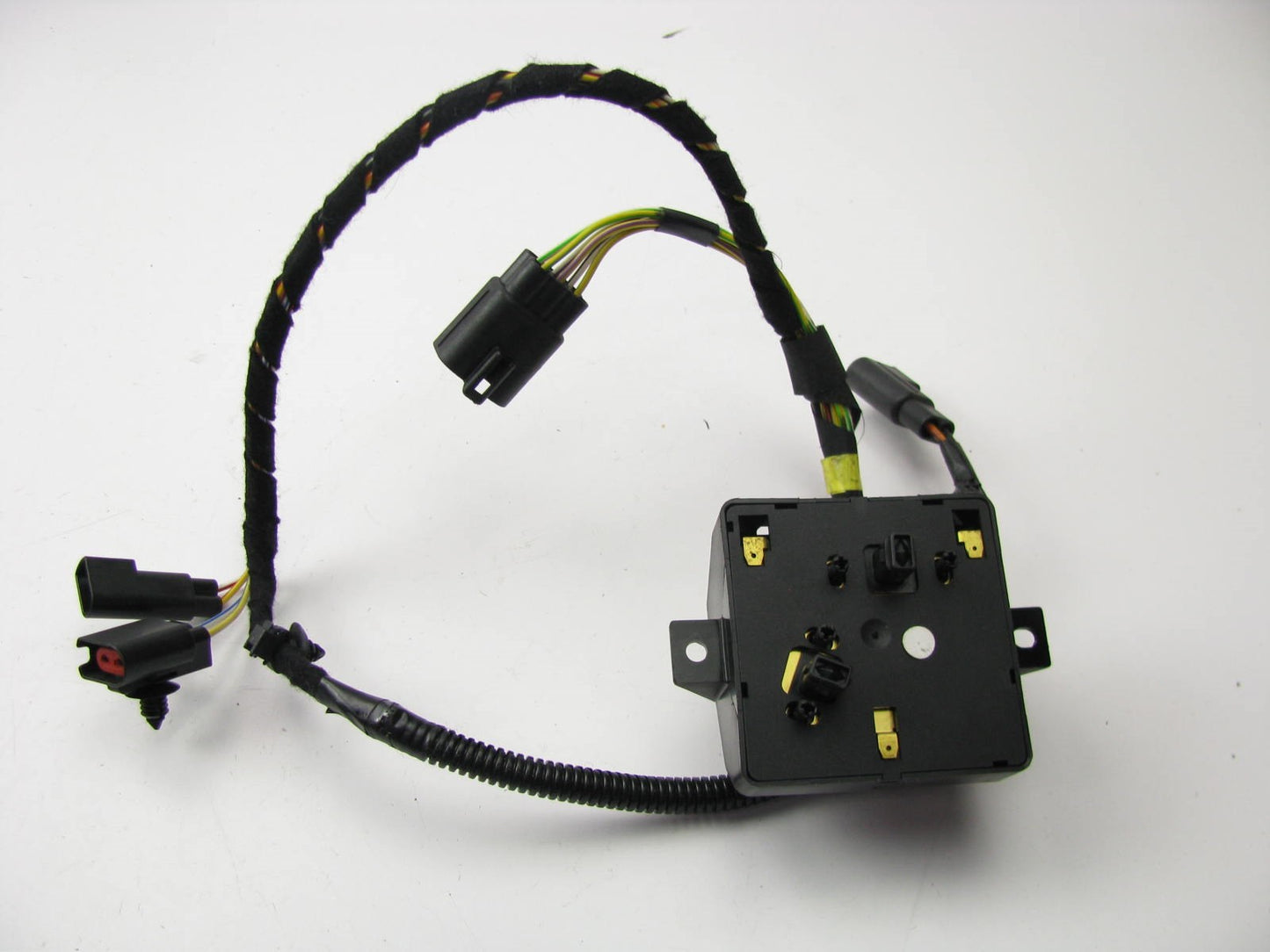 NEW - OUT OF BOX - Left Drivers Side Seat Adjust Switch OEM Ford 93BG-14A701-AA