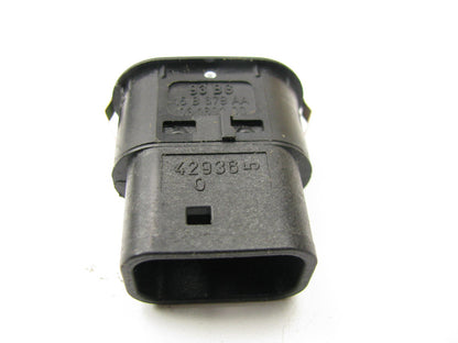 NEW - OUT OF BOX - OEM Ford 93BG-15B679-AA Power Window Switch