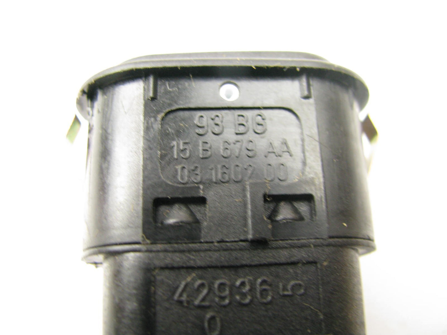 NEW - OUT OF BOX - OEM Ford 93BG-15B679-AA Power Window Switch