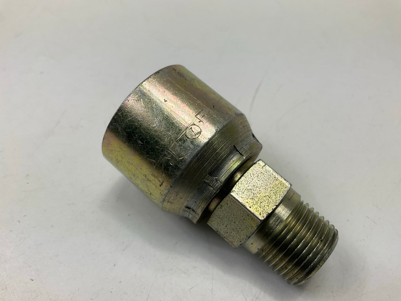 NEW 9416-06-06 NPTF MALE Hydraulic Crimp Fitting Thread 3/8-18 To 3/8'' Hose I.D.