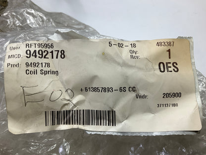 NEW UNTAGGED OEM Volvo 9492178 Front Coil Spring