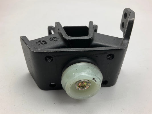 NEW UNBOX Auto Transmission Rear Mount For 2003-2009 Toyota 4Runner 4.7L V8 RWD