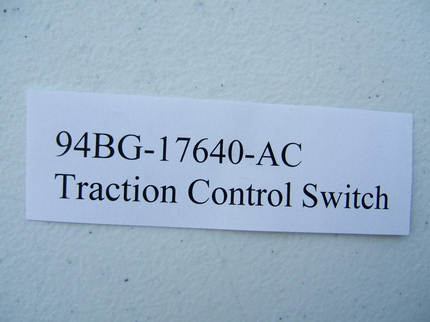 NEW - OUT OF BOX - OEM Ford 94BG-17640-AC Traction Control Switch 95-97 Contour