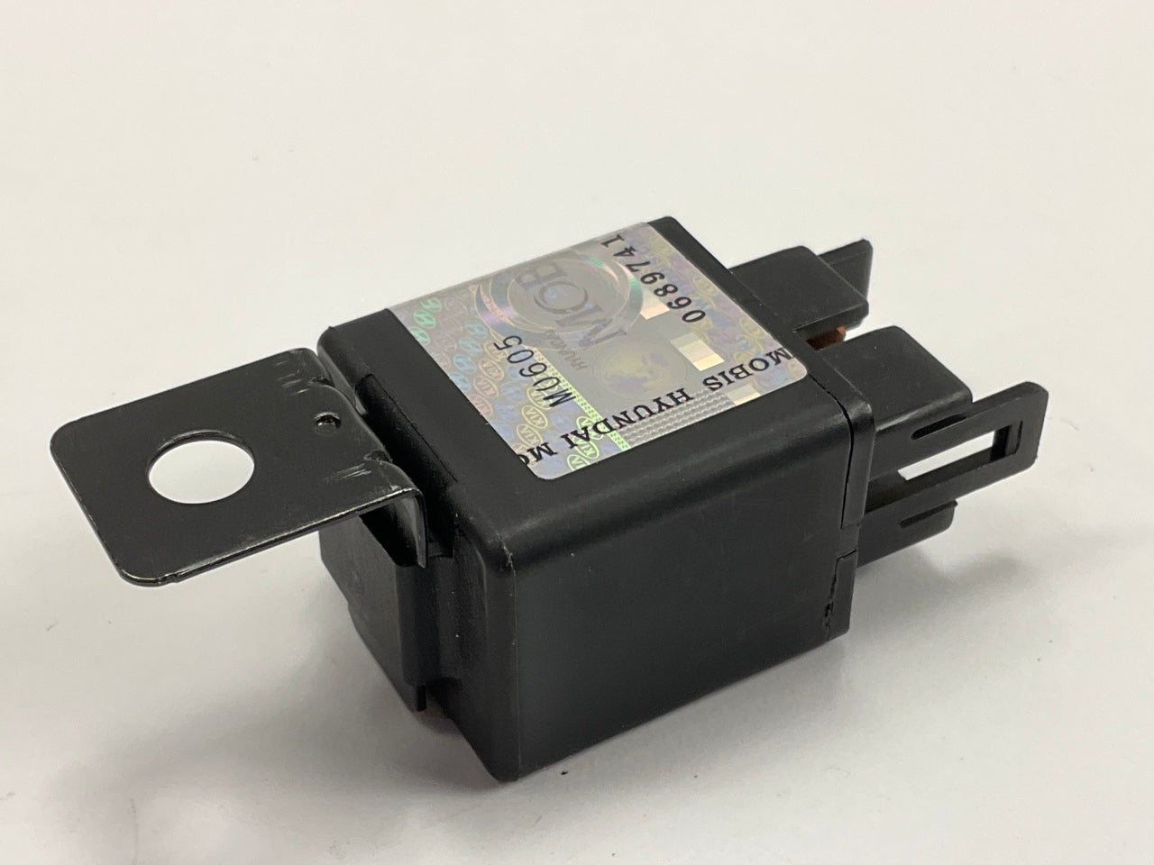 NEW UNBOXED 95220-21050 Multi-Purpose Relay