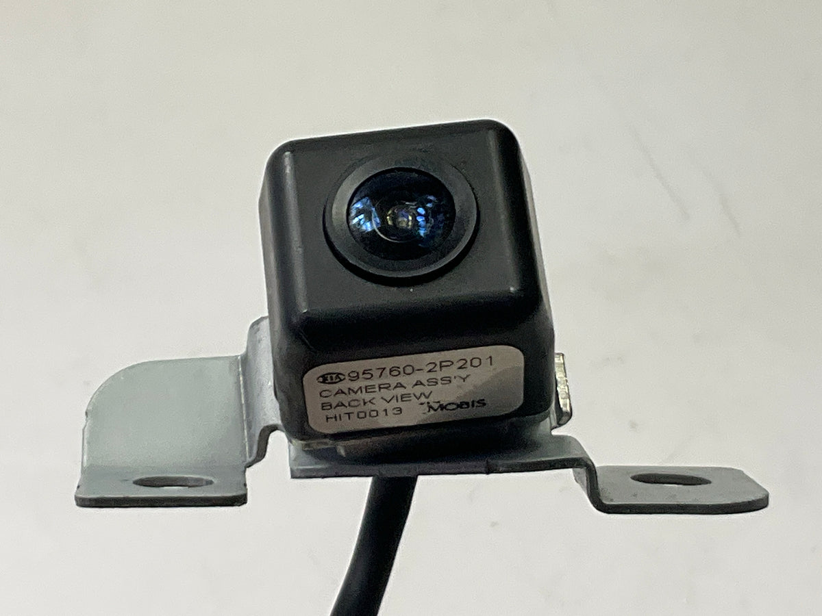 NEW UNBOXED OEM For Kia 95760-2P201 Rear View Backup Camera