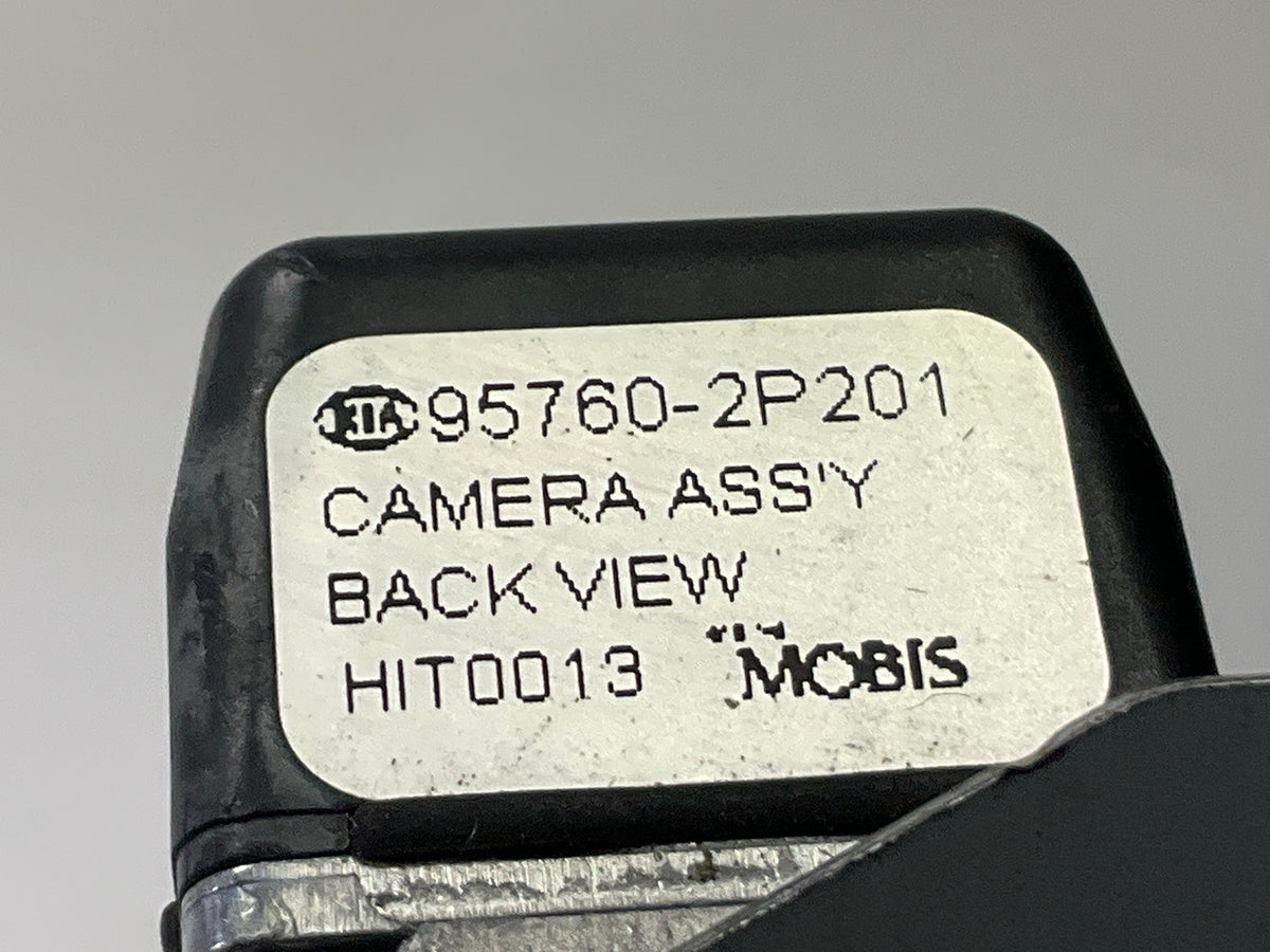 NEW UNBOXED OEM For Kia 95760-2P201 Rear View Backup Camera
