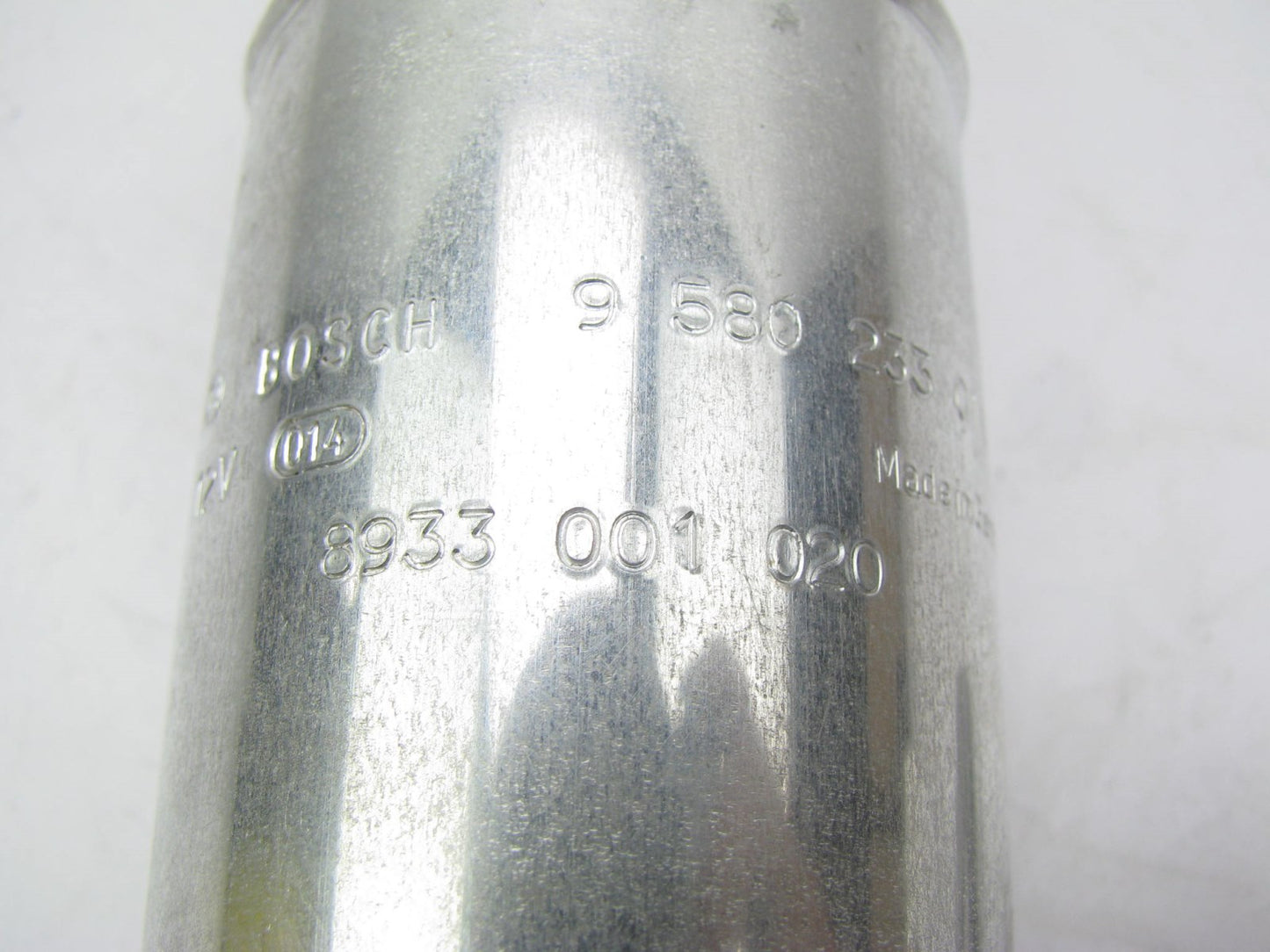 NEW - OUT OF BOX - Genuine OEM Bosch 9580233011 Electric Fuel Pump