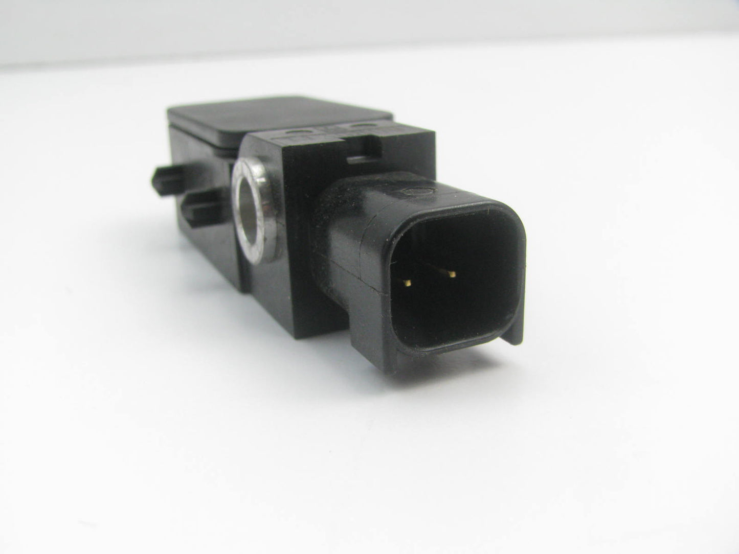 NEW - OUT OF BOX 959202G000 Rear SRS Crash Sensor For 2006-2010 Kia Optima