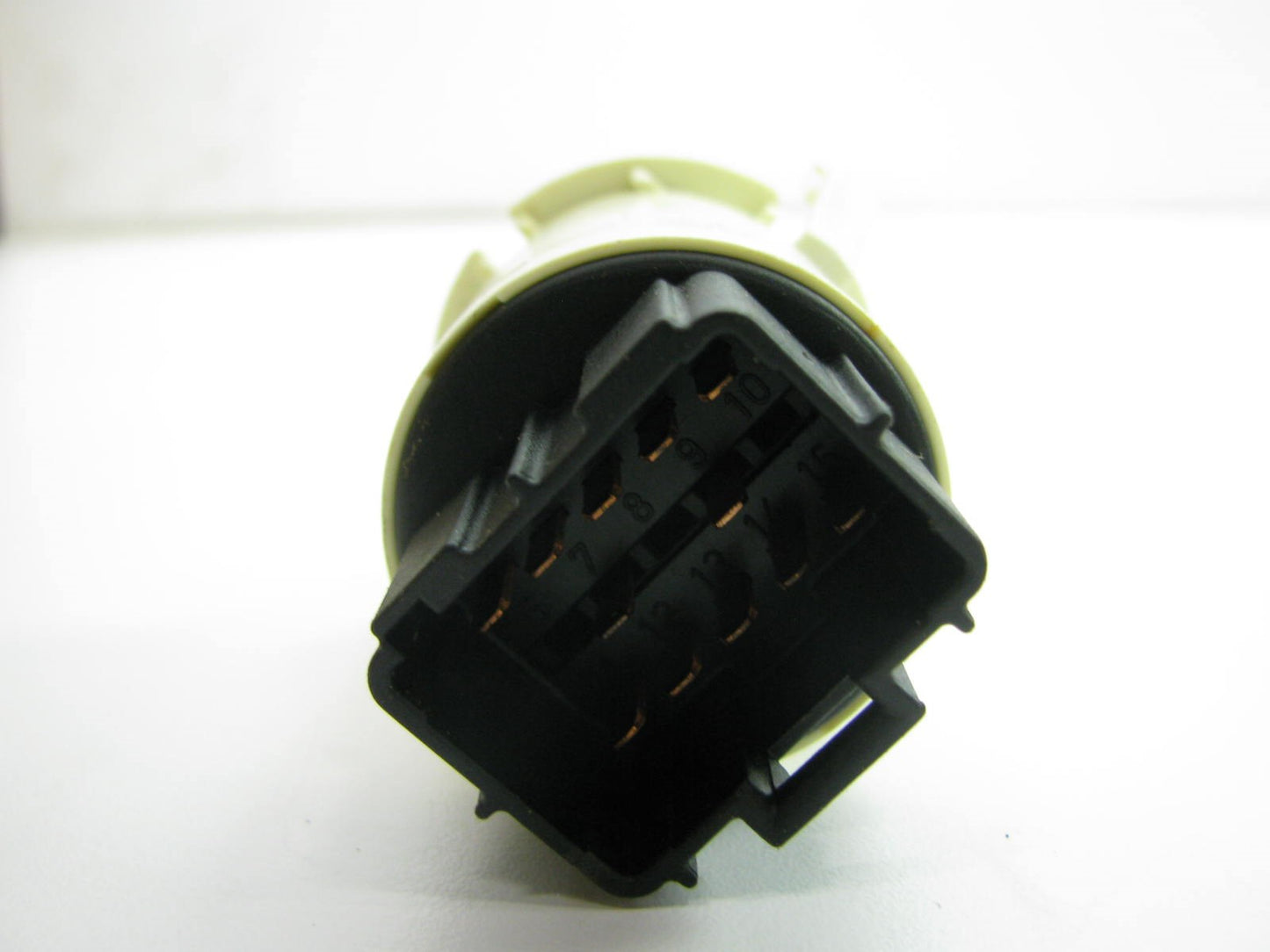 NEW - OUT OF BOX - OEM Ford 95BG-11654-EA Headlight Head Lamp Switch