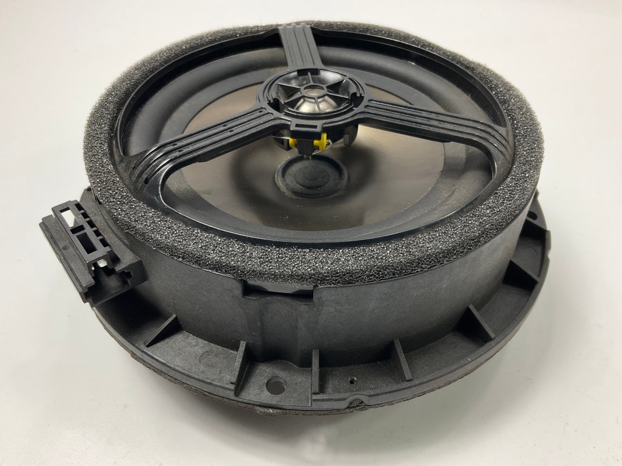 NEW UNBOX Rear Speaker OEM For 2006-2012 Santa Fe W/ Premium Audio 963403L300