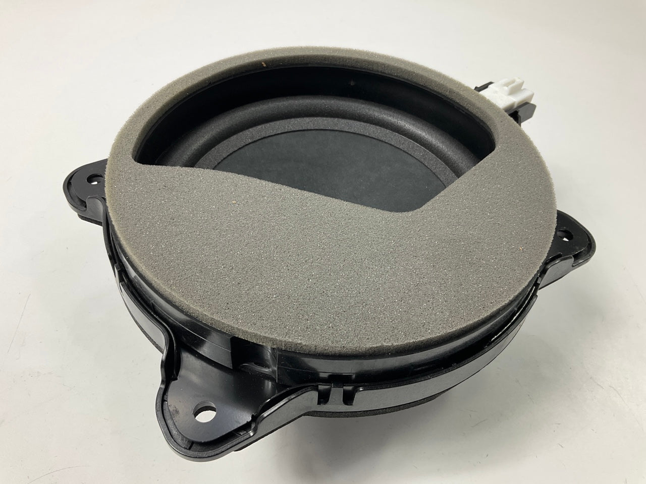 NEW UNBOXED 96380F2110 Subwoofer Speaker OEM For 2016-2020 Hyundai Elantra