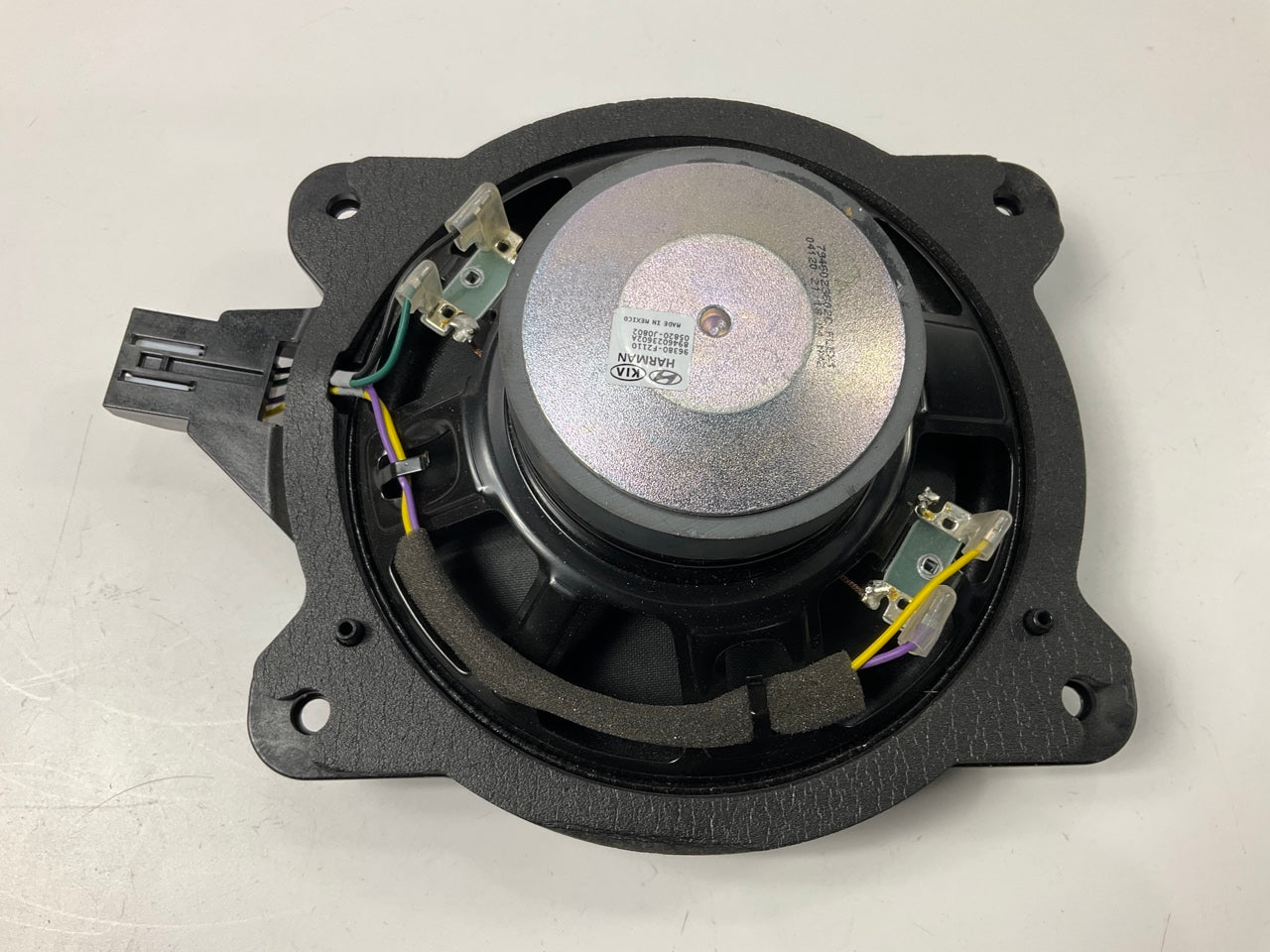 NEW UNBOXED 96380F2110 Subwoofer Speaker OEM For 2016-2020 Hyundai Elantra