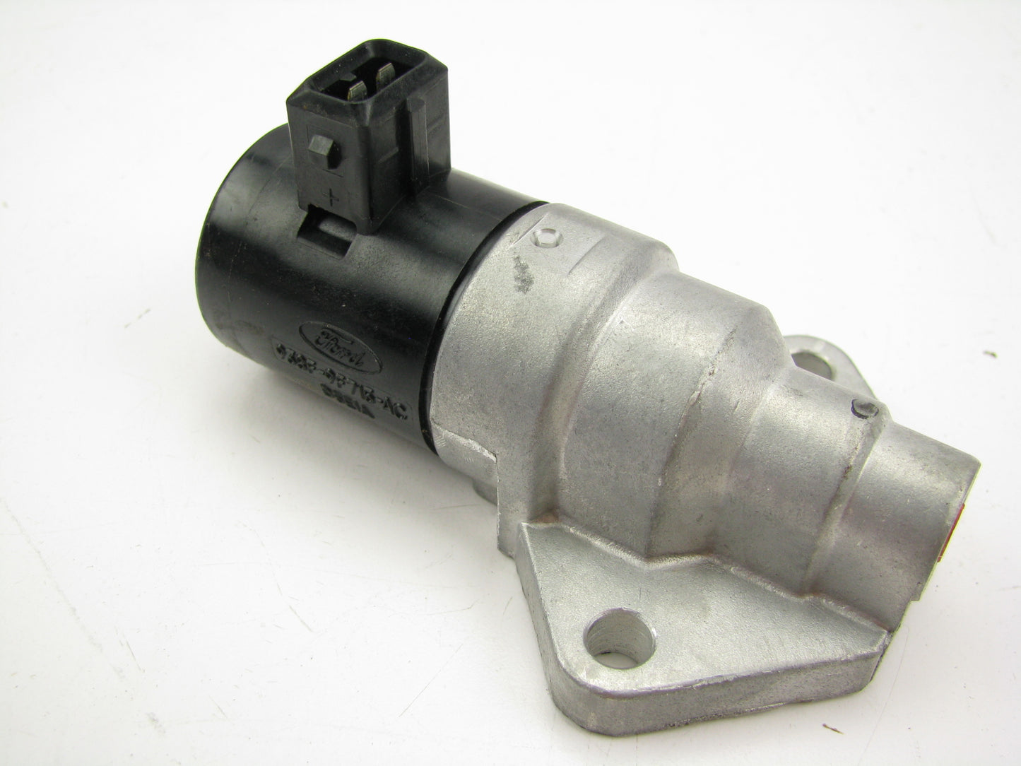 NEW - OUT OF BOX - OEM Ford 968F-9F715-AB Idle Air Control Valve IAC