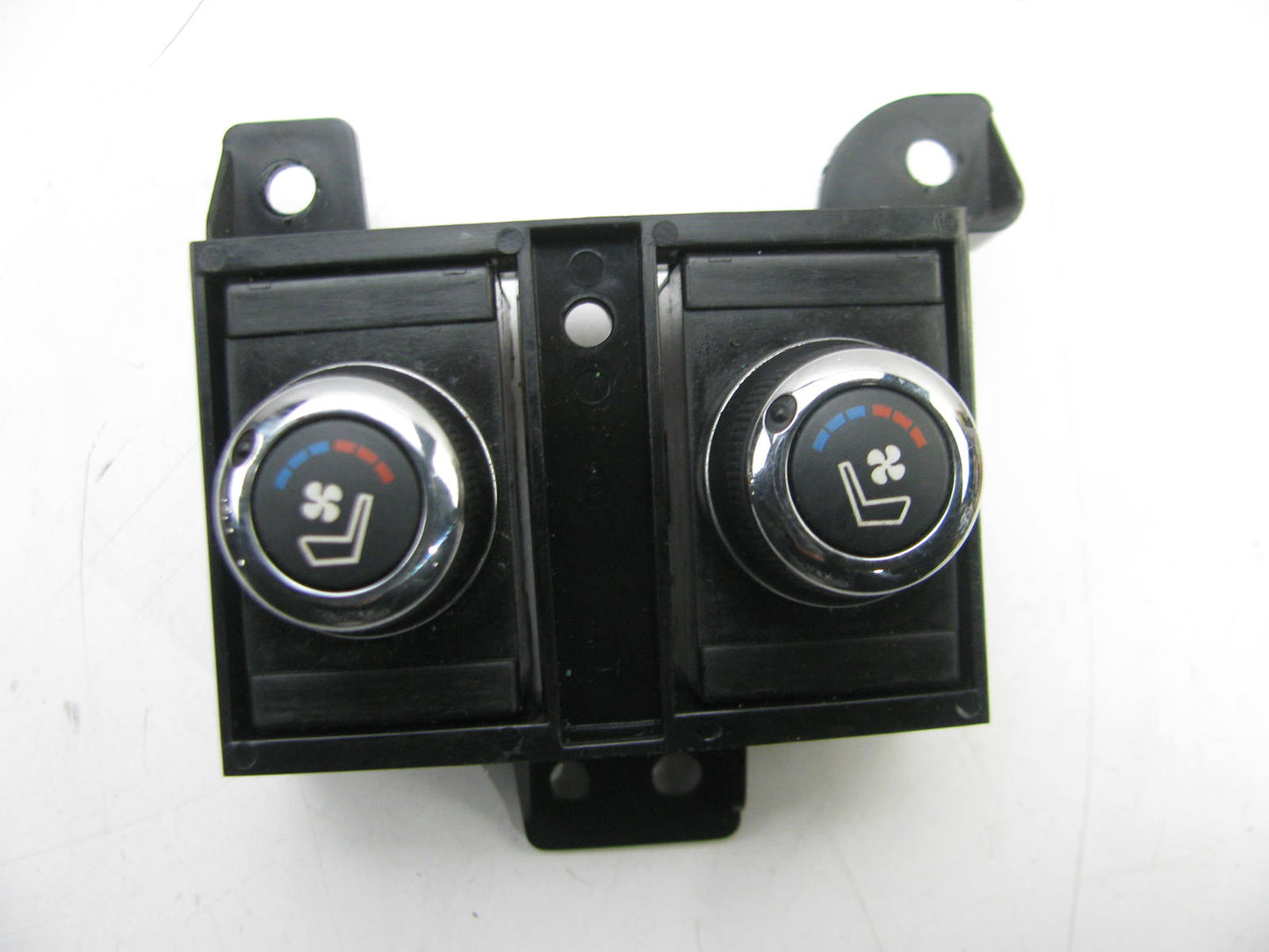 USED - Heated Seats Control Switch OEM For 2016-2018 Nissan Maxima 969184RA1A