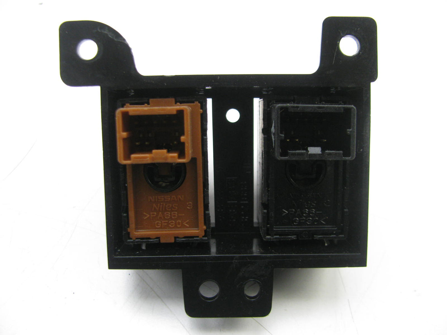 USED - Heated Seats Control Switch OEM For 2016-2018 Nissan Maxima 969184RA1A