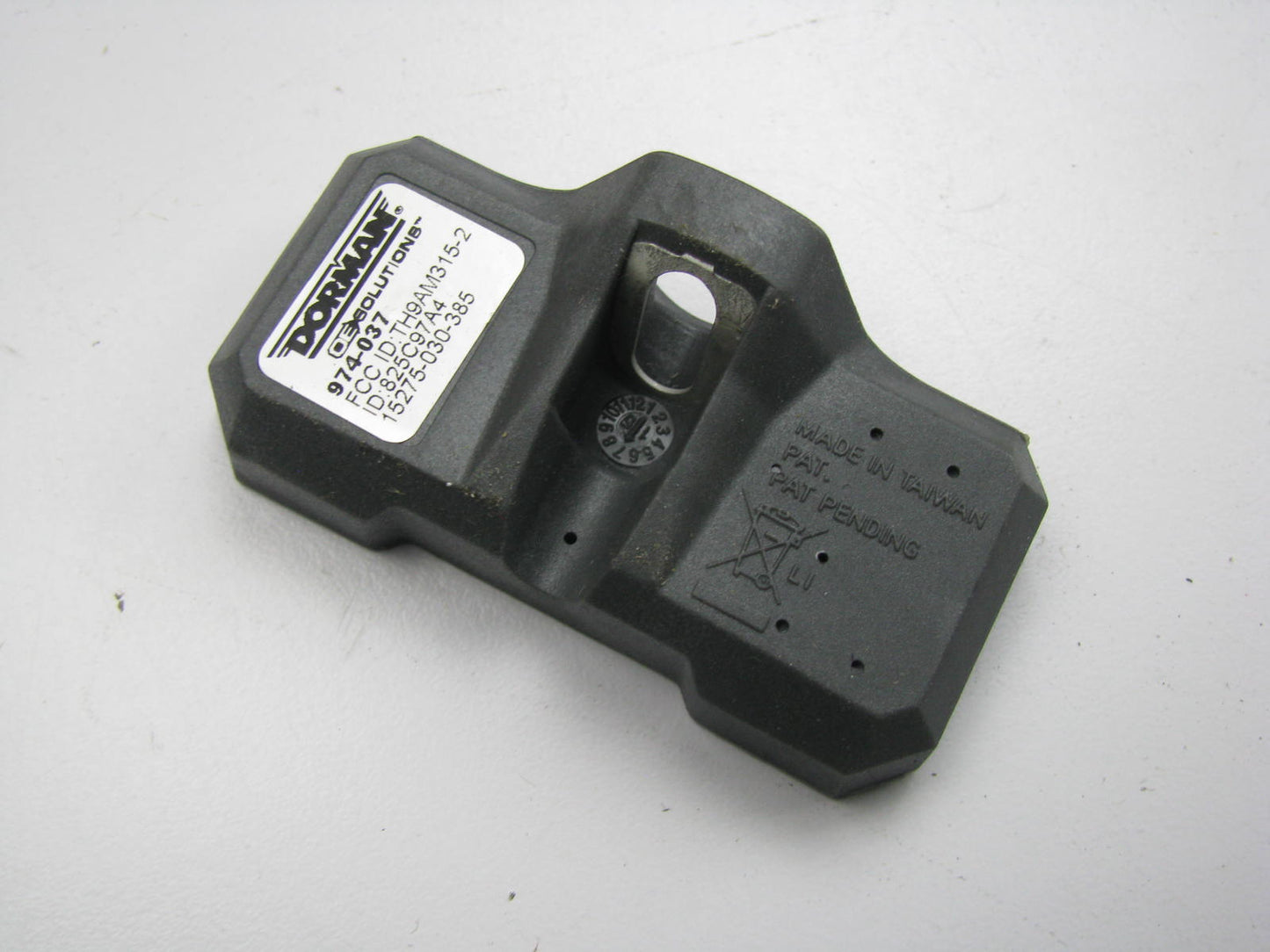 NEW - OUT OF BOX DORMAN 974-037 TPMS Tire Pressure Monitor Sensor