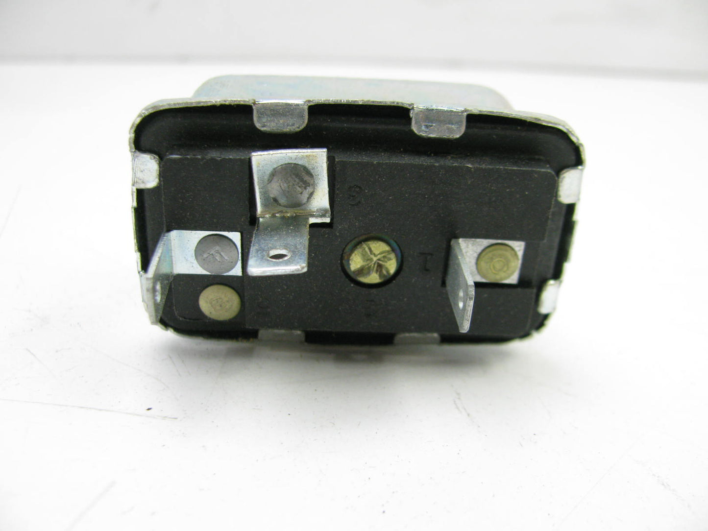 NEW - OUT OF BOX - Idle Up Relay 9788001