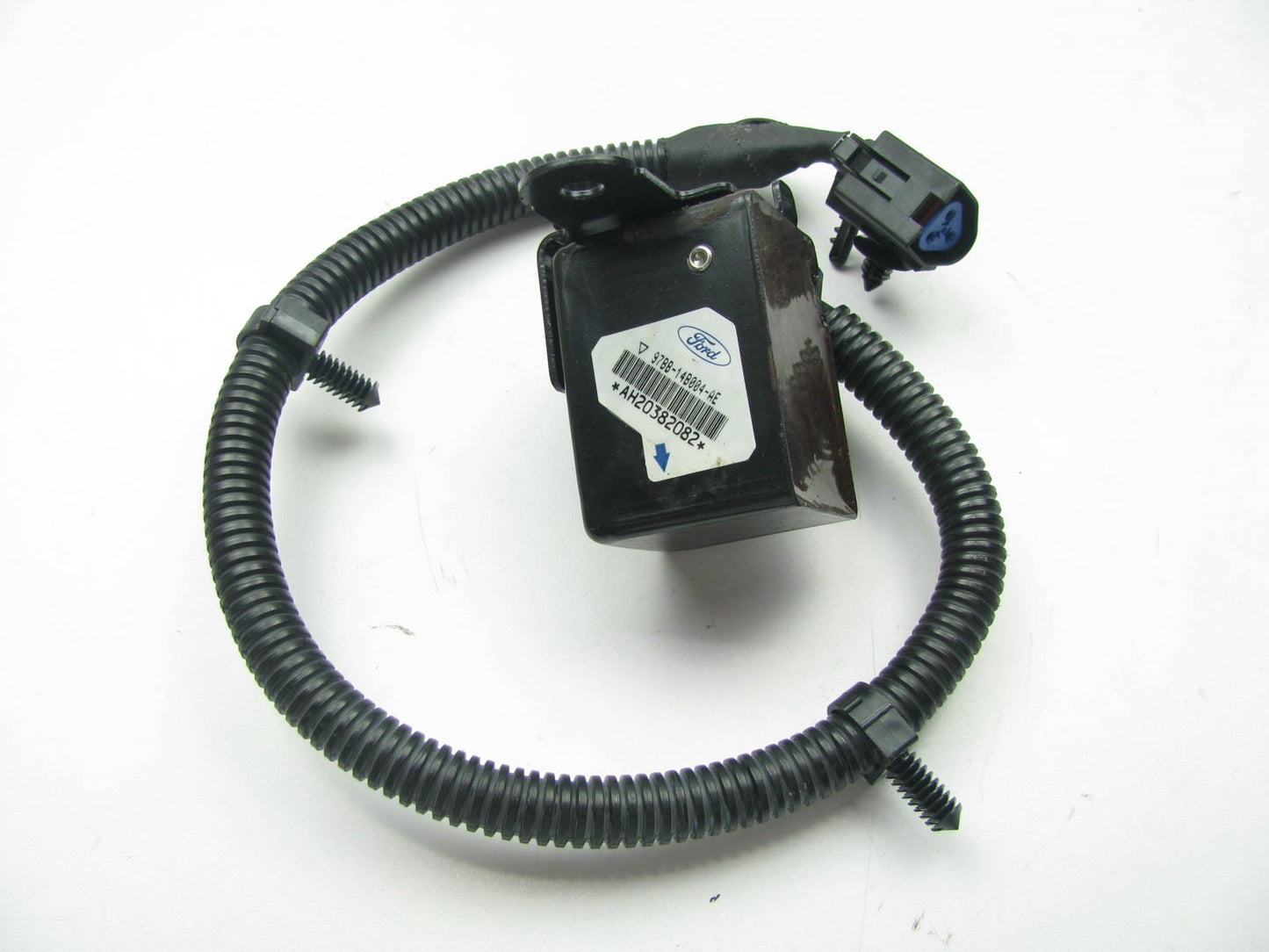 NEW - OUT OF BOX OEM Ford 97BB-14B004-AE Front Right SRS Crash Sensor