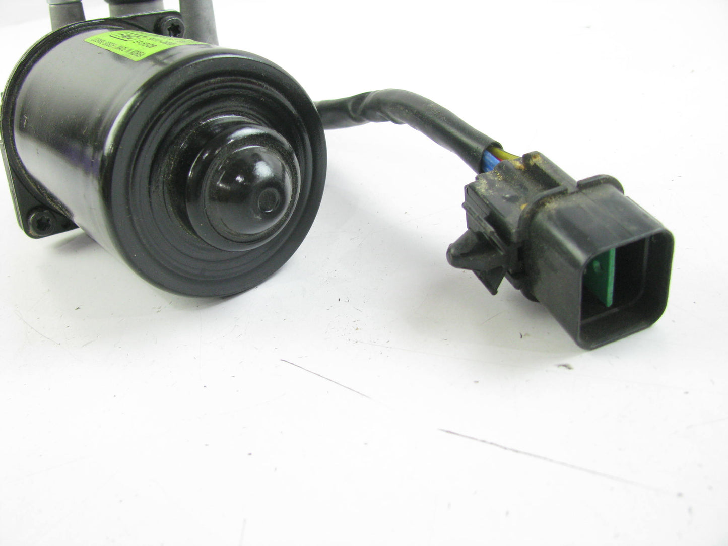 NEW - OUT OF BOX OEM - 98110-38200 Windshield Wiper Motor