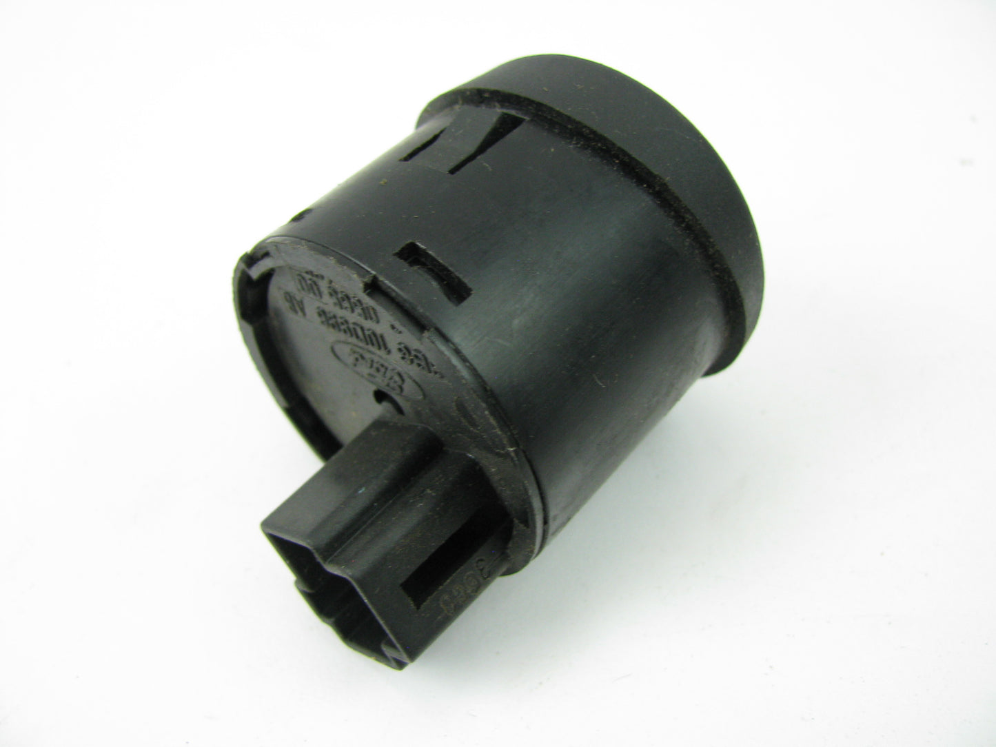 NEW - OUT OF BOX Cruise Control Switch For 1999-01 Mercury Cougar 98BG10D996AB