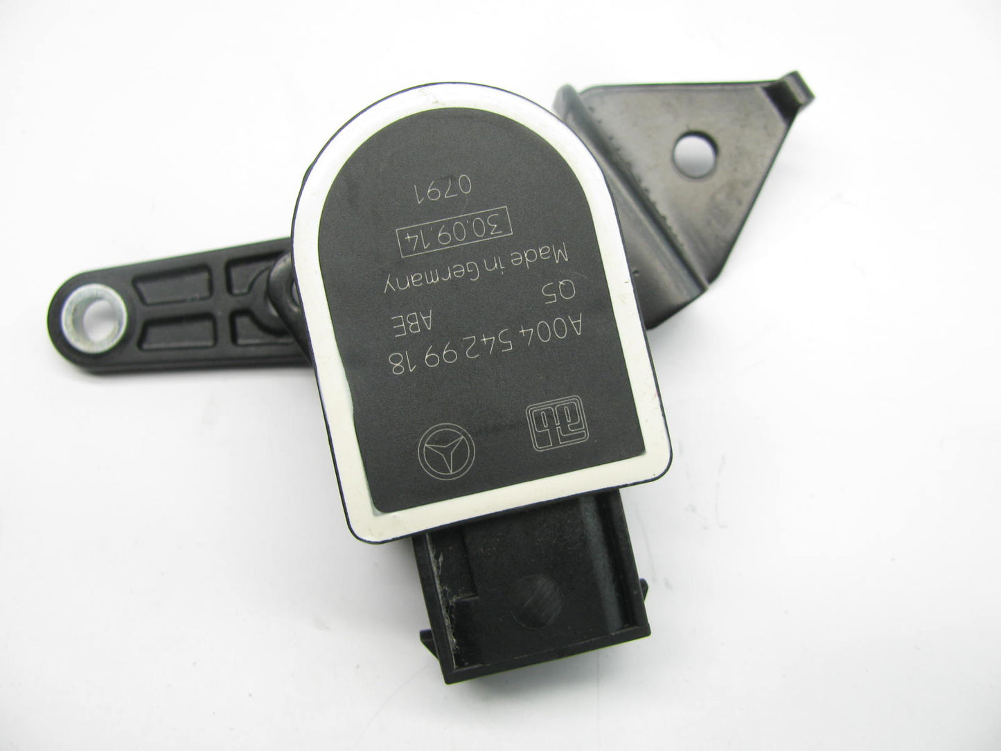 USED - OEM Mercedes Front Left Ride Height Sensor Control A0045429918