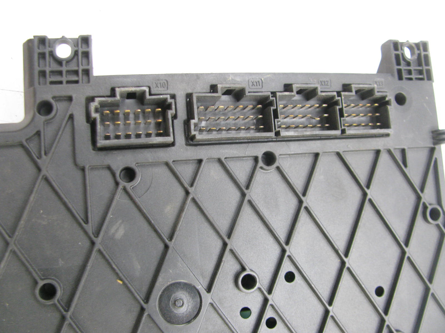 USED A06-75981-000 Fuse Box Power Distribution Module SAM Freightliner Cascadia