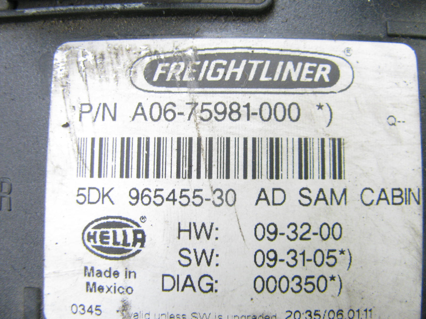 USED A06-75981-000 Fuse Box Power Distribution Module SAM Freightliner Cascadia