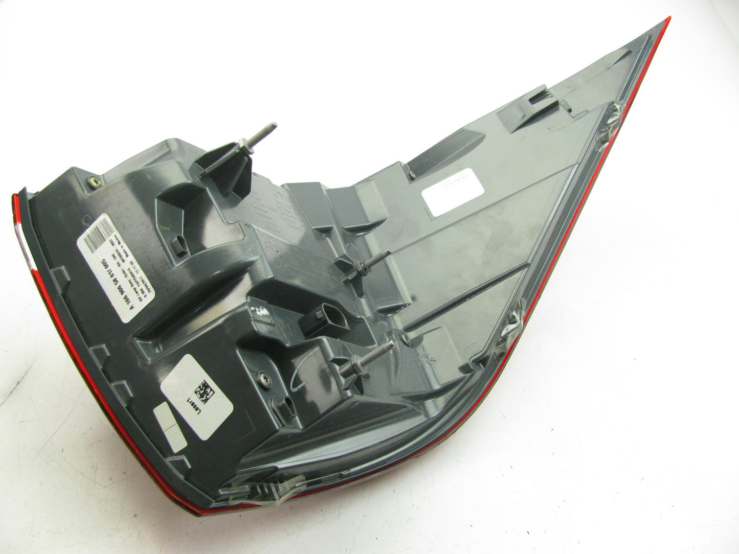 NEW UNBOXED OEM Right LED Tail Light Lamp A1669065801-005 For 16-18 Mercedes GLE