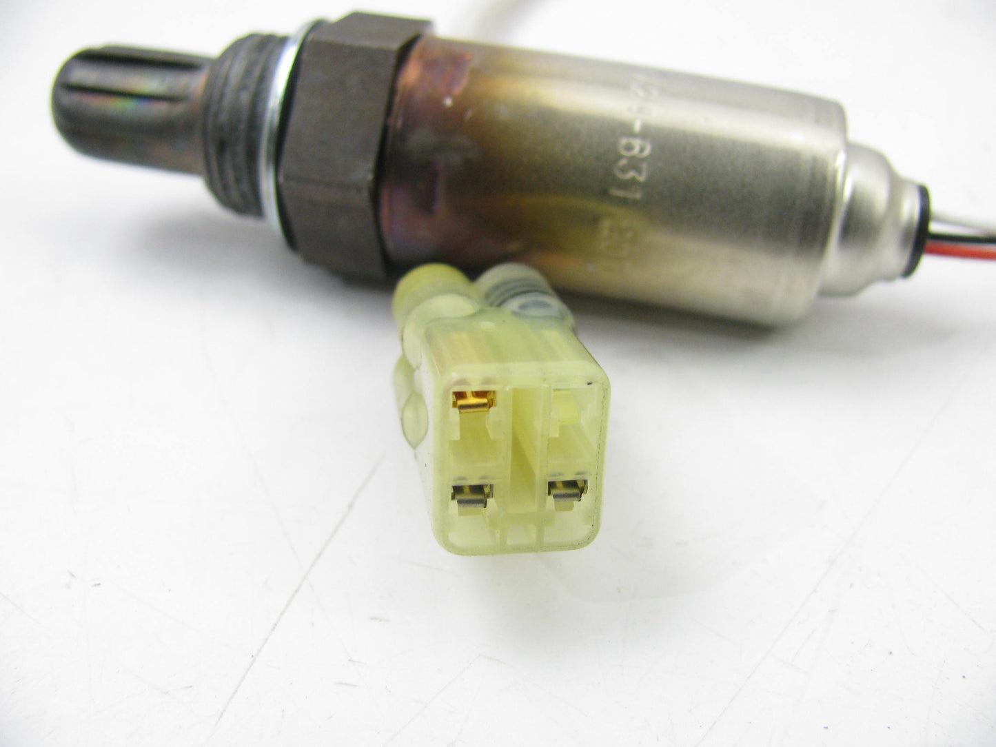 NEW UNBOXED GENUINE OEM Unisia Jecs A24-631207 Oxygen O2 Sensor For Subaru