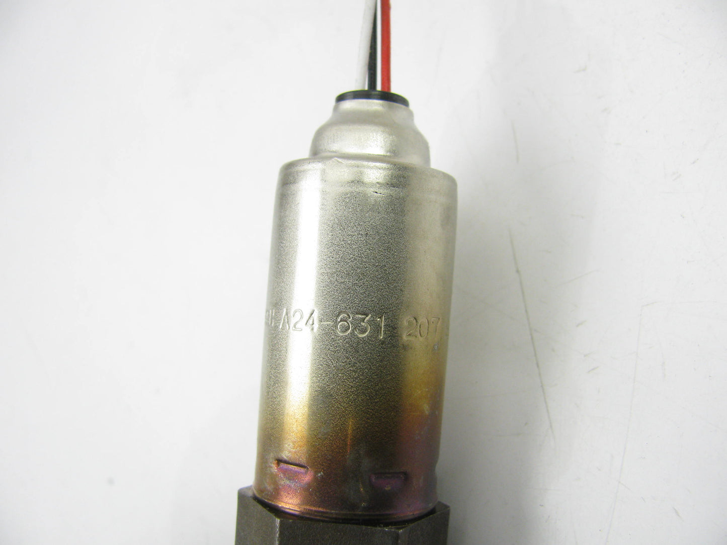 NEW UNBOXED GENUINE OEM Unisia Jecs A24-631207 Oxygen O2 Sensor For Subaru