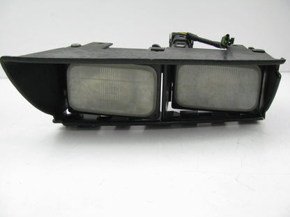 NEW - OUT OF BOX A7101-02 Right Headlamp Assembly 1994-99 Chevrolet Tahoe EURO