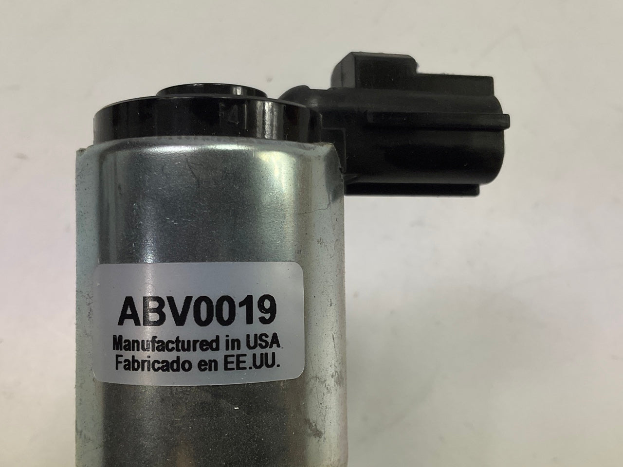 NEW - UNBOXED HITACHI ABV0019 Idle Air Control Valve For 1996-97 Crown Victoria