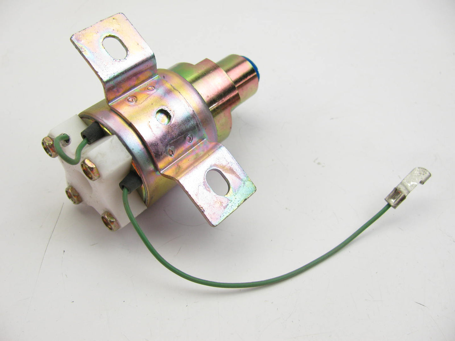NEW - OUT OF BOX - Wagner A131506 Air Solenoid Valve 2-speed Shift AC-67929