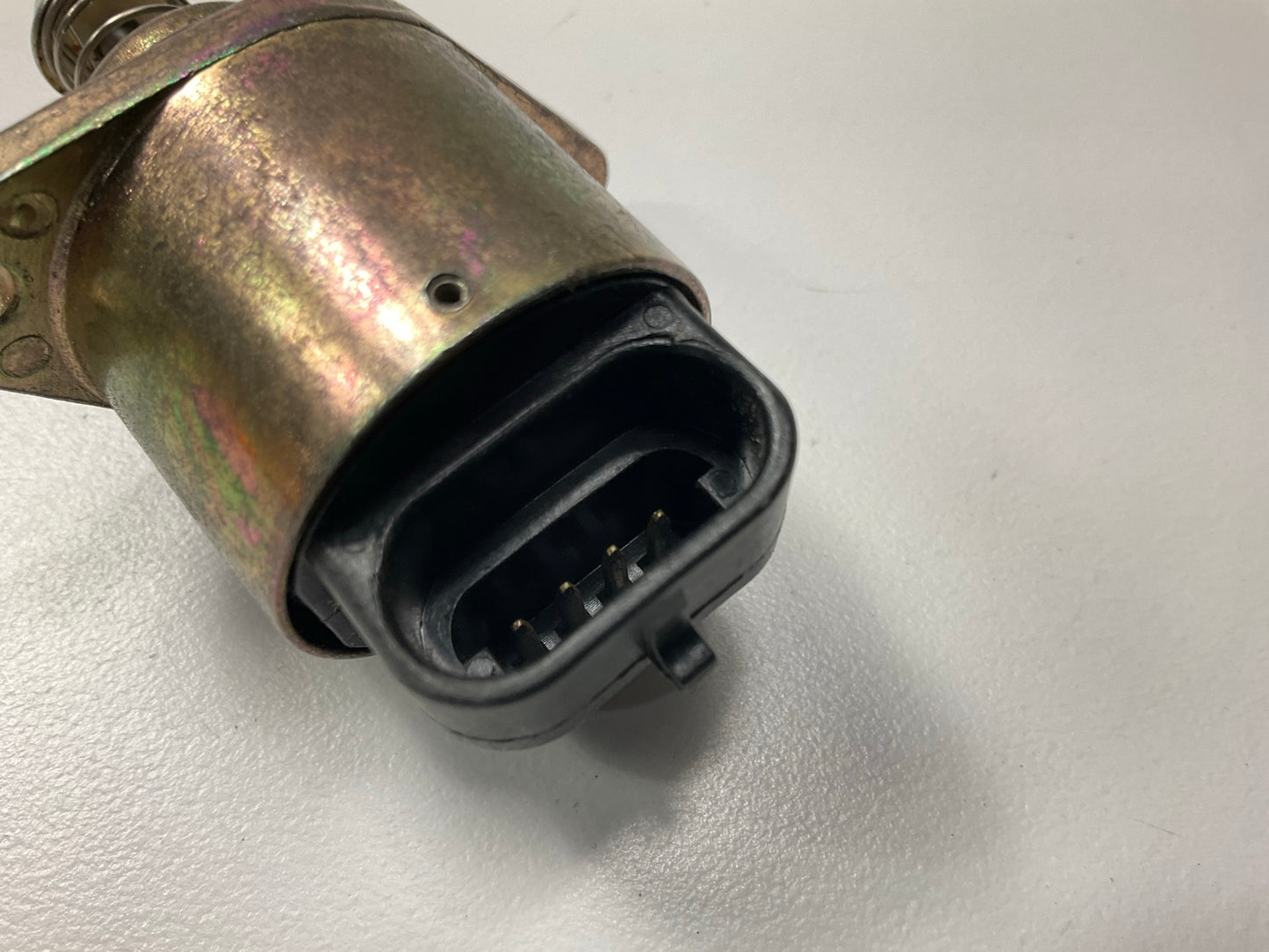 NEW - OUT OF BOX AC8 Fuel Injection Idle Air Control Valve IAC