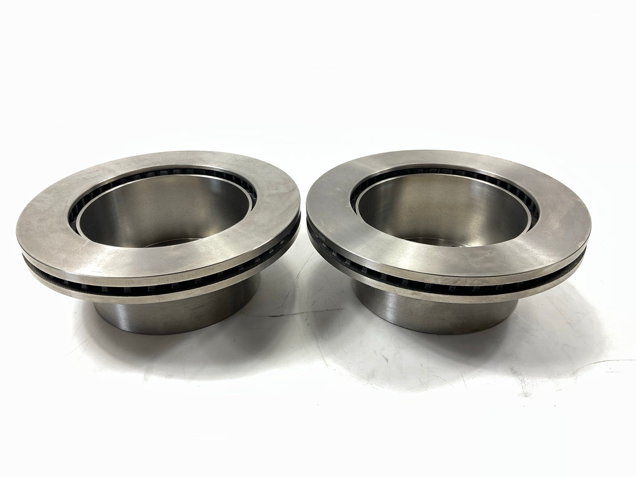 (2) NEW - OUT OF BOX AR85116 Rear Disc Brake Rotor