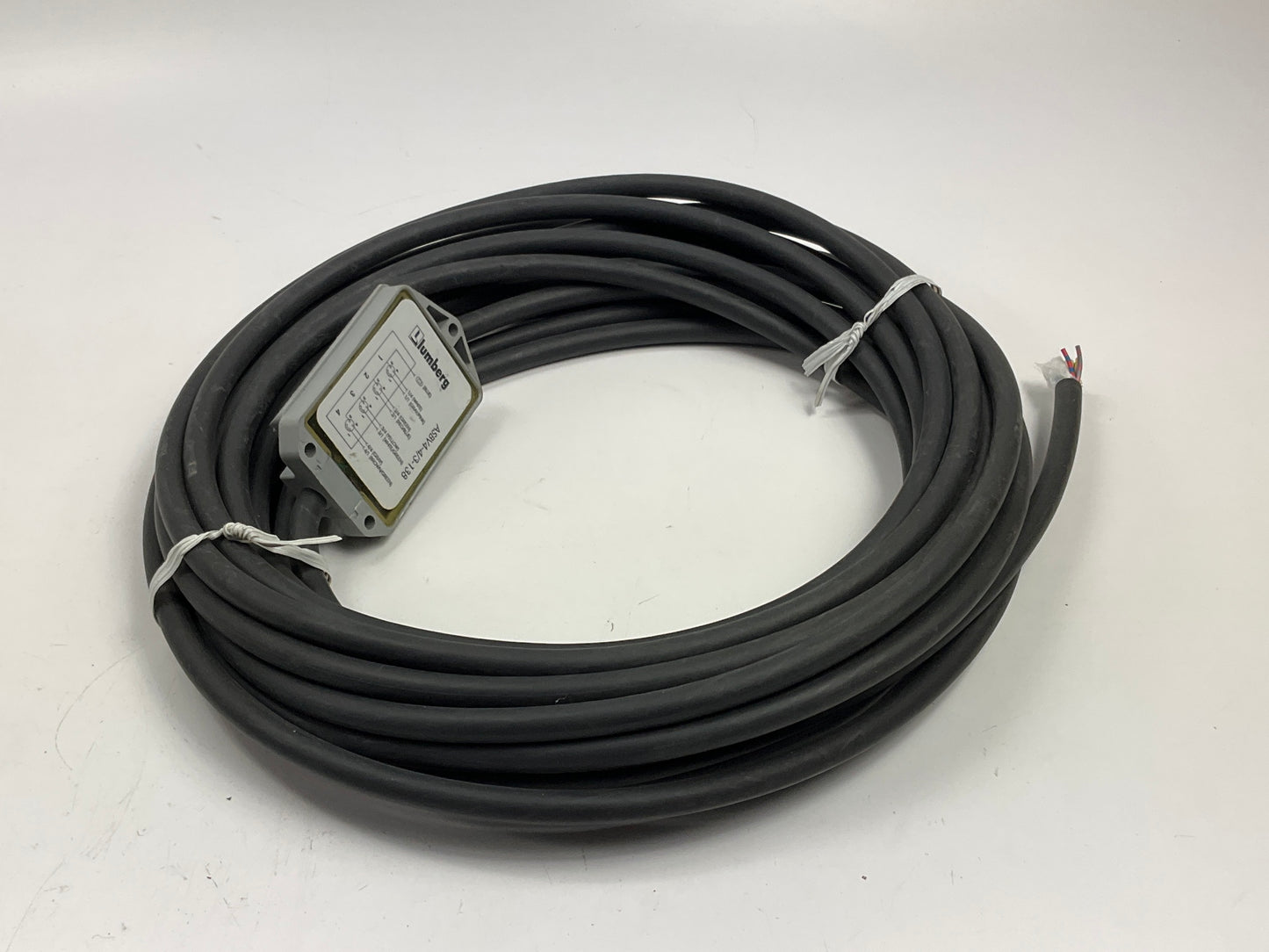 LUMBERG AUTOMATION ASBV44-3-138-10M Distribution Block With Harness 4 Port