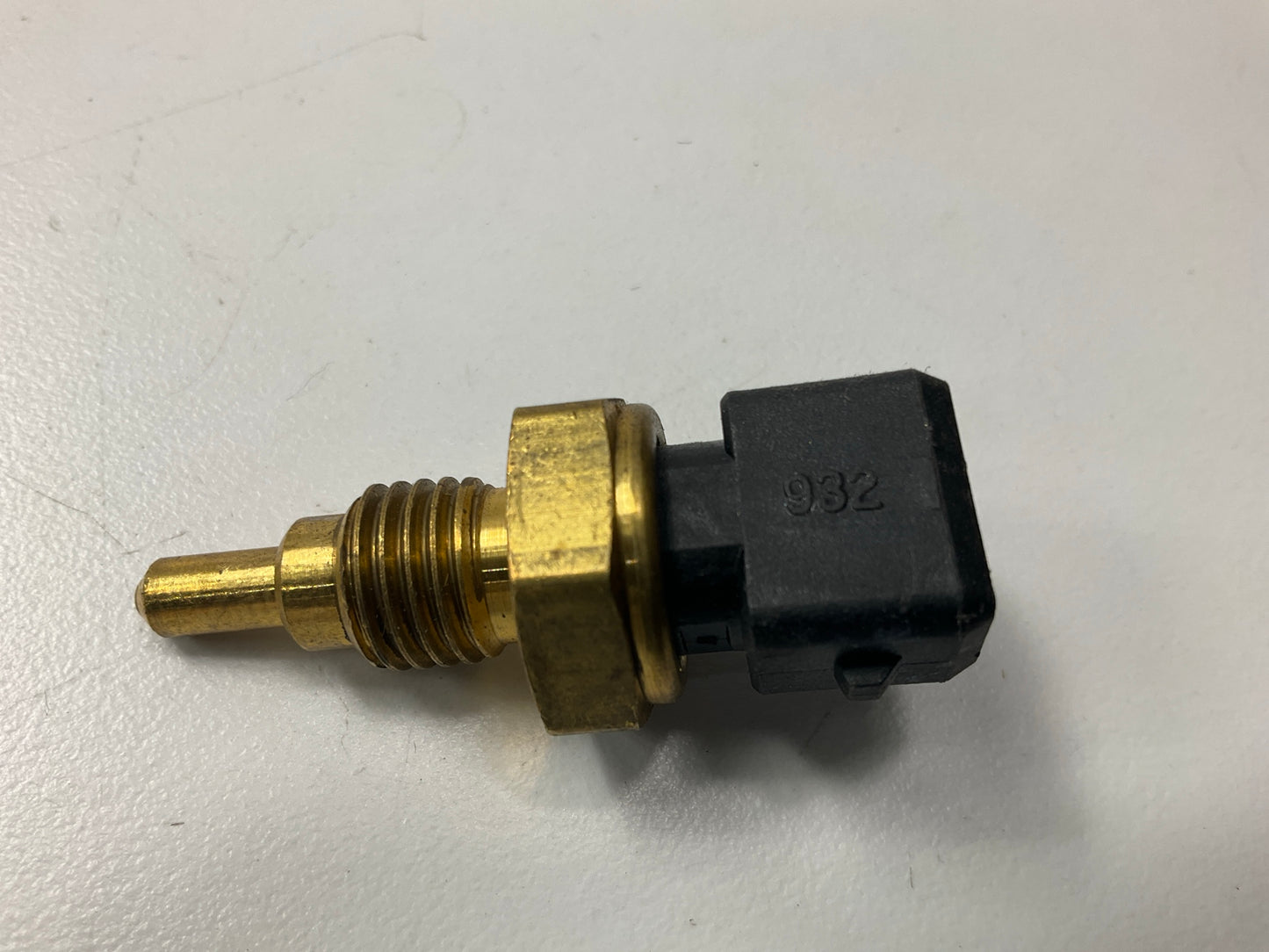 NEW UNBOXED AX8 Intake Manifold Temperature Temp. Sensor