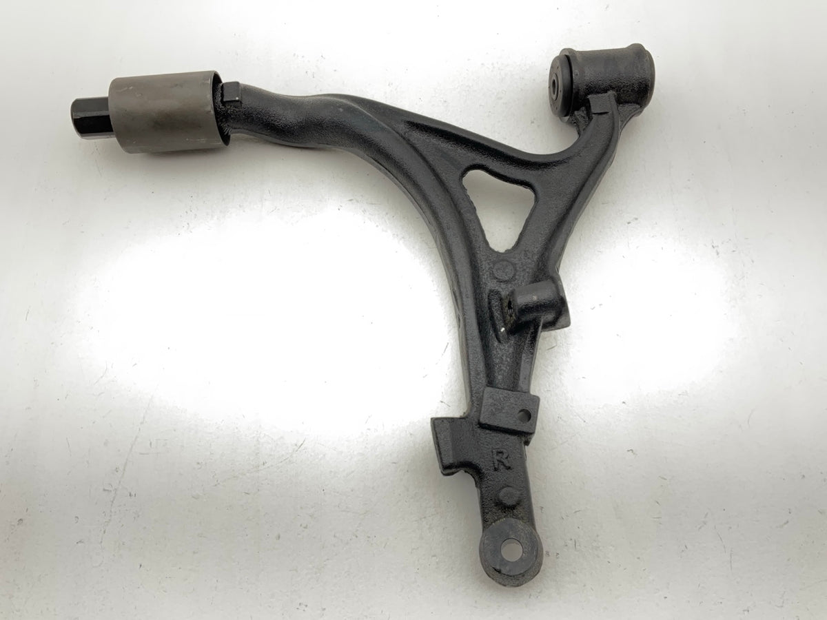 NEW AFTERMARKET AXB2606196 Front Right Lower Control Arm