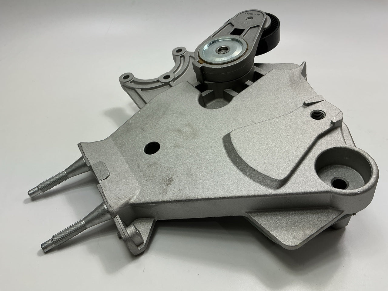 NEW UNBOXED B20045 Accessory Drive Belt Tensioner For 2000-2005 Dodge Neon