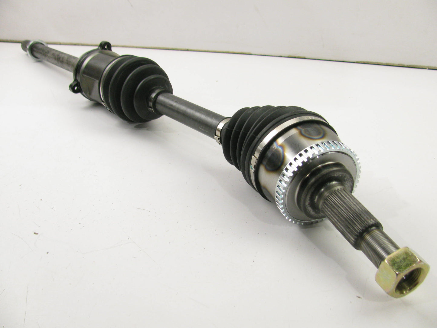 NEW - OUT OF BOX - FRONT RIGHT CV Axle For 95-99 Nissan Maxima 96-99 I30