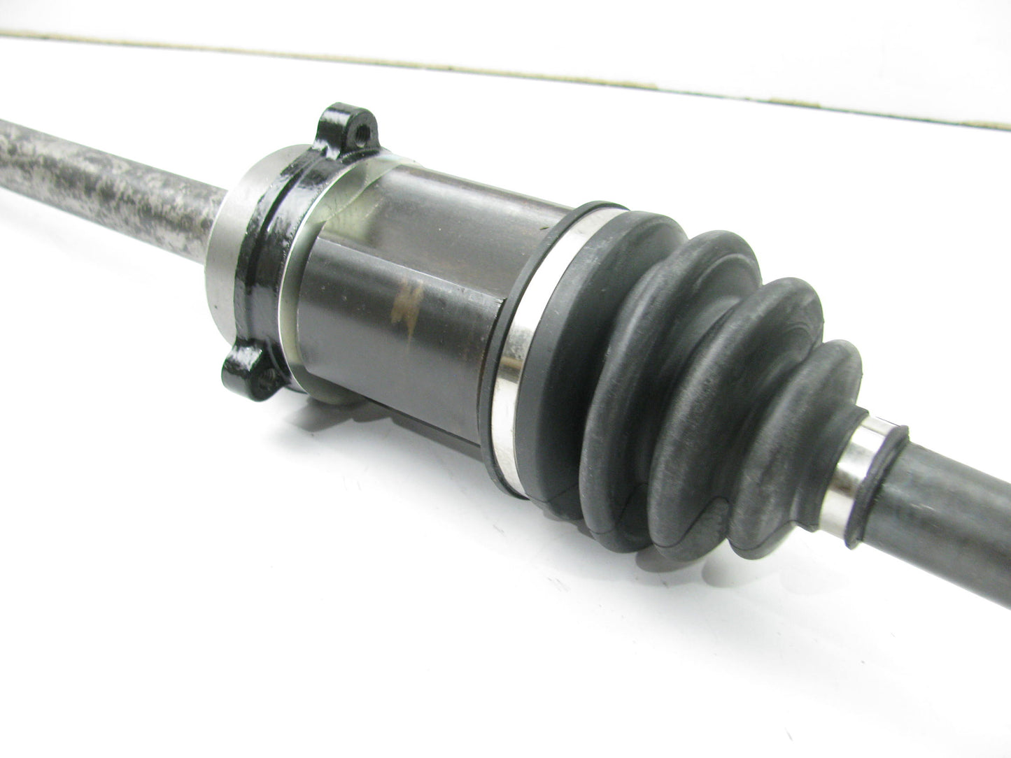 NEW - OUT OF BOX - FRONT RIGHT CV Axle For 95-99 Nissan Maxima 96-99 I30