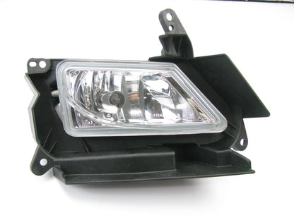 NEW UNBOXED Right Passengers Corner Park Light Fog Lamp BBP2-51680 10-11 Mazda 3