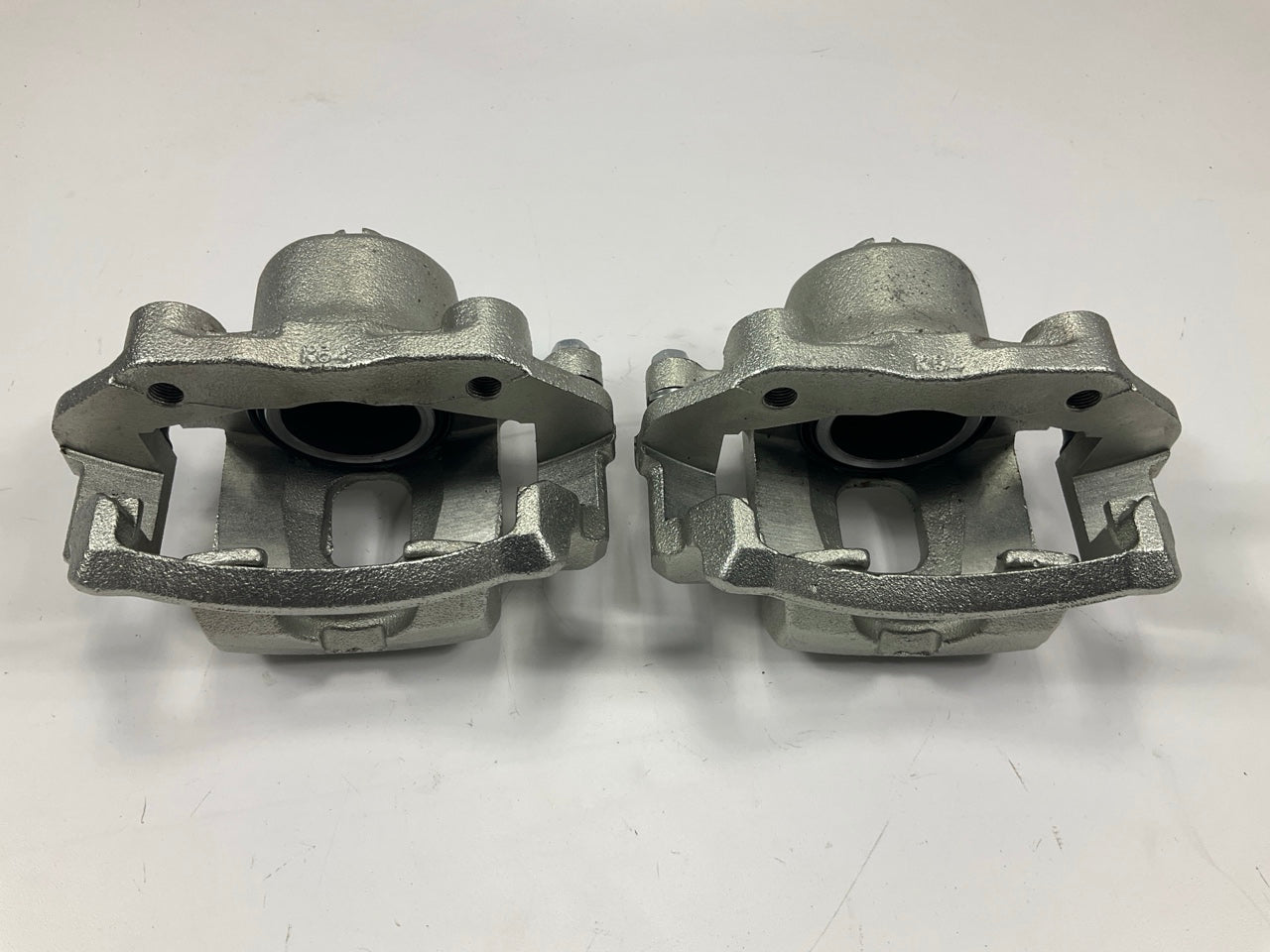 UNBOXED - AFTERMARKET BCB19956A-BCB19957A Front Disc Brake Caliper Set