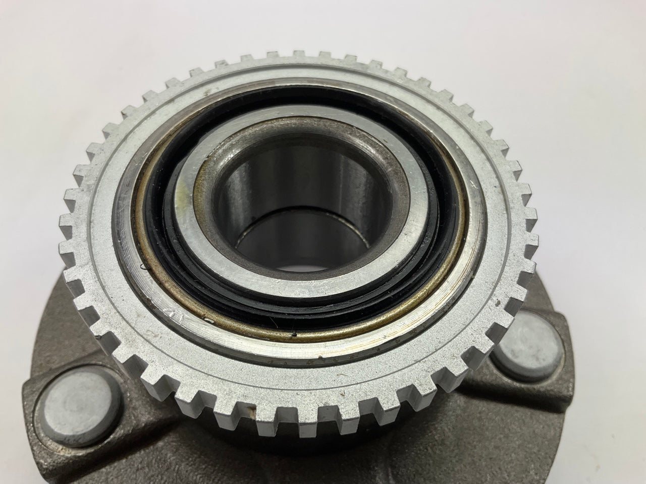 NEW - OUT OF BOX BR930118 Wheel Bearing And Hub Assembly